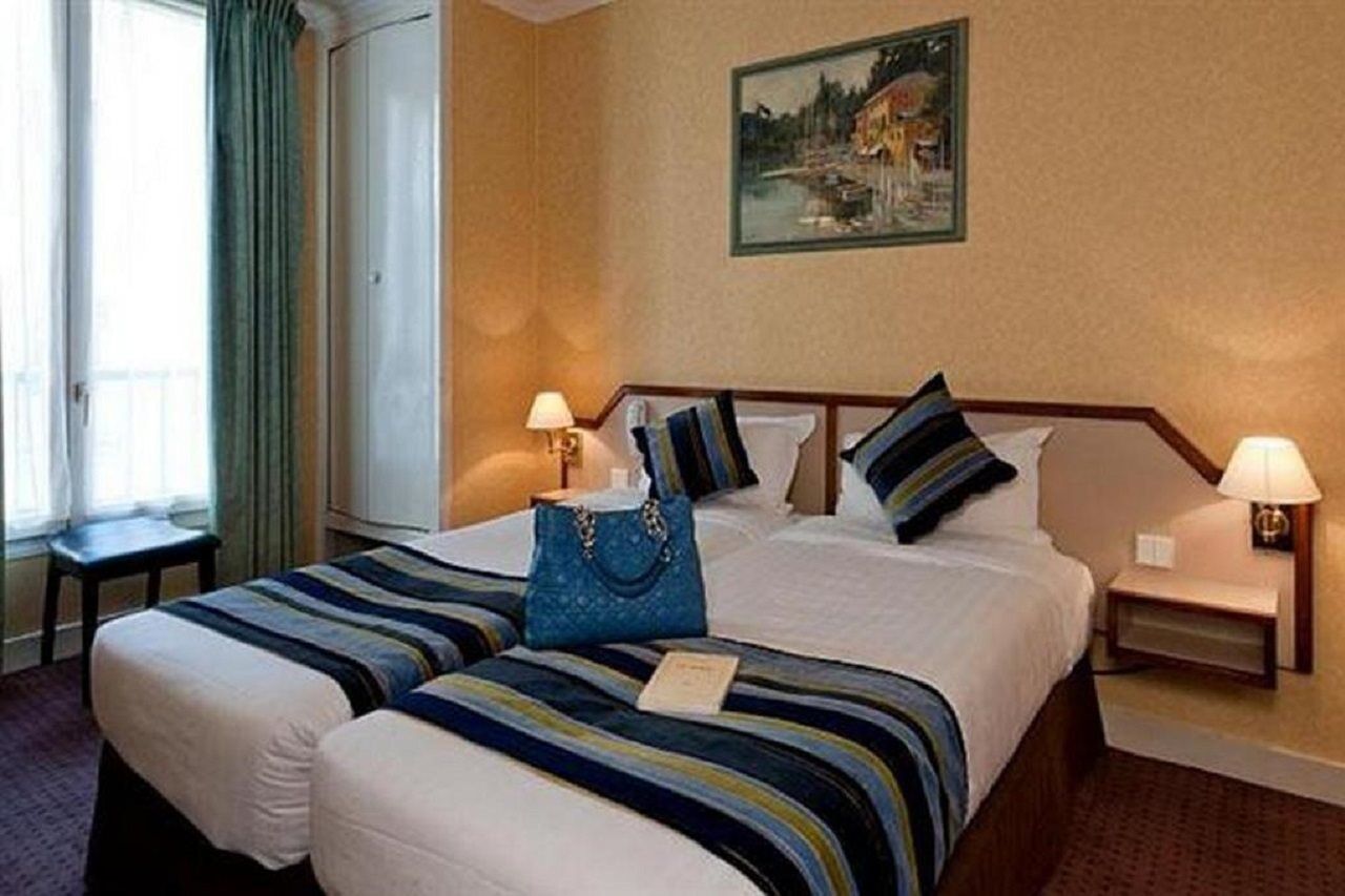 Hotel Opera Deauville Paříž Pokoj fotografie
